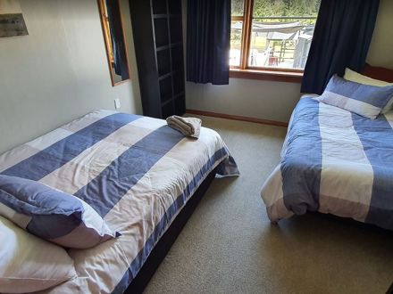 bedroom in house at Roxburgh Clutha Gold TOP 10