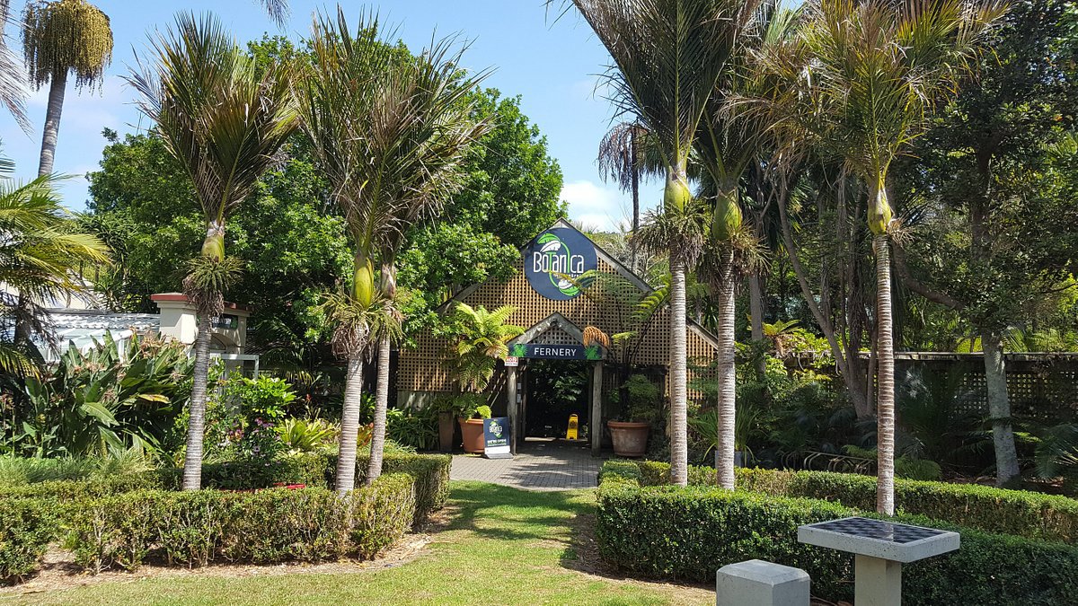 Entrance To Botanica