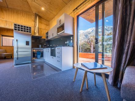 kitchen and view in apartment at Queenstown TOP 10