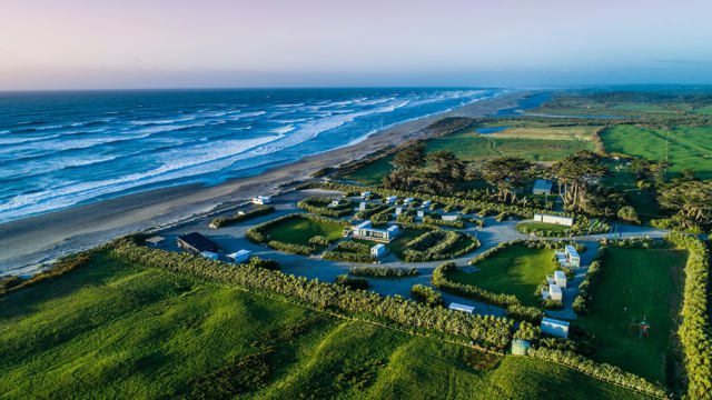 Overview of stunning beachside location, just 20 minutes south of Hokitika.