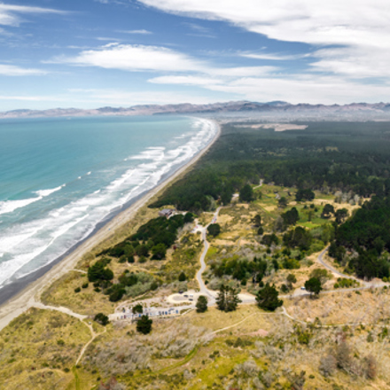 Christchurch Spencer Beach TOP 10 Holiday Park beach view
