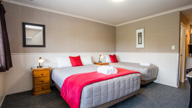 Te Anau TOP 10 motel bedroom