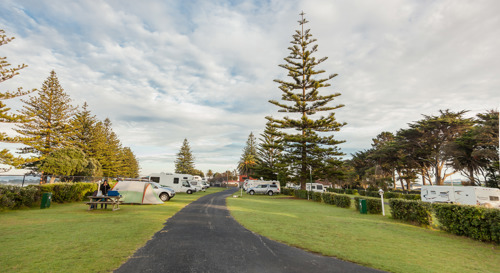 Waikanae Beach TOP 10 Holiday Park caravan park
