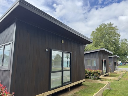 Cambridge TOP 10 Eco Studio Ensuite exterior