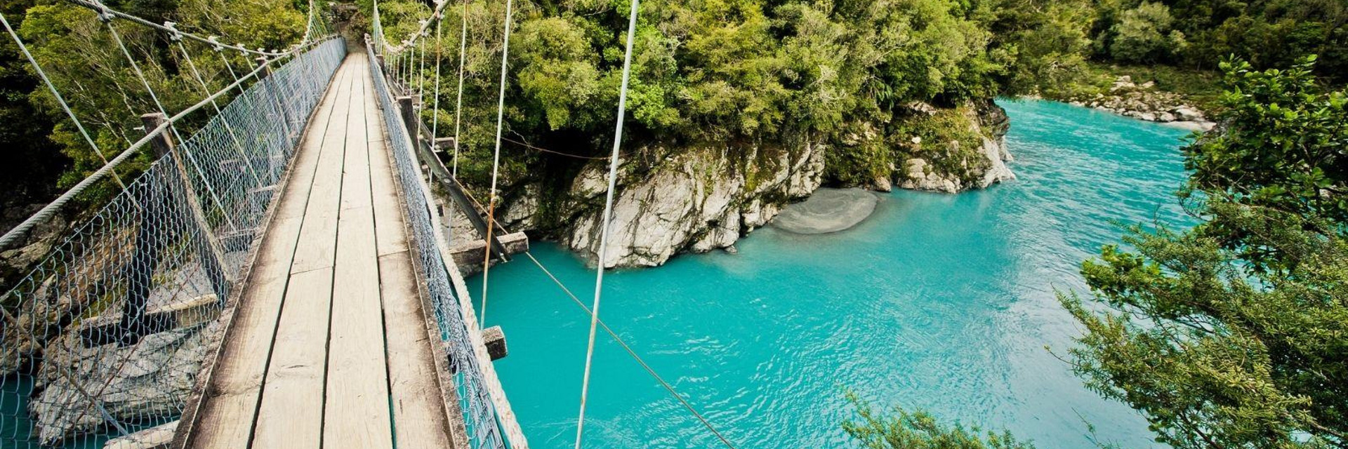 Hokitika gorge blue water