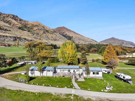 Hampshire Holiday Parks - Glendhu Bay Lodge Room 3