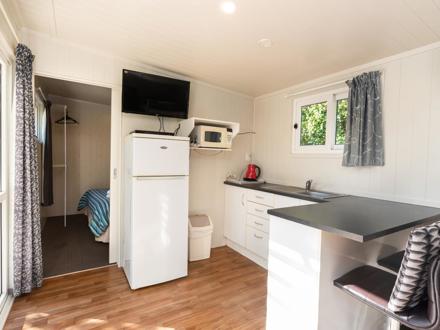 Self Contained 1 Bedroom at Ahipara TOP 10 Holiday Park