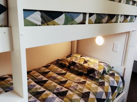 Family Self-contained studio bunk bed