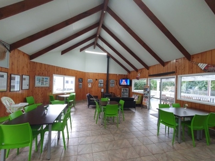 Communal Dining Room Kauri Coast TOP 10 