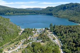 Blue Lake TOP 10 Holiday Park Featured Image
