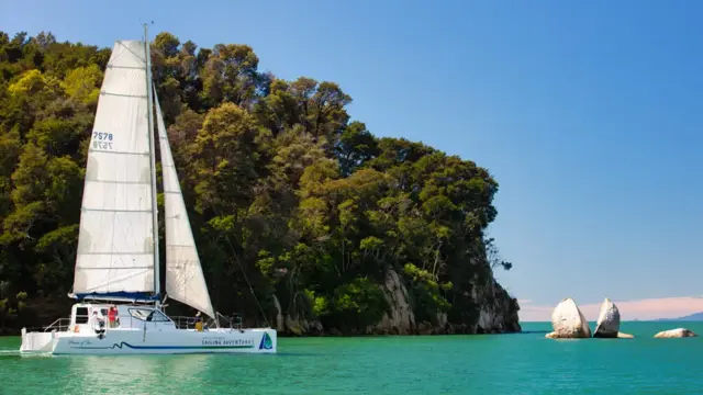 Sailing near Motueka