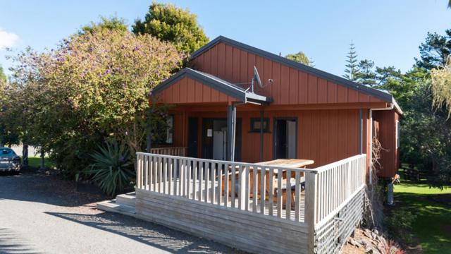 Lodge at Ahipara TOP 10 Holiday Park