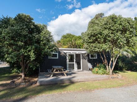 Accommodation at Ahipara TOP 10 Holiday Park