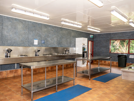 Franz Josef TOP 10 Holiday Park Powered Site Kitchen Facilities