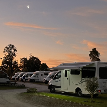 Franz Josef TOP 10 Holiday Park Sunset Motorhomes Powered Sites