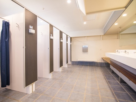 Hastings TOP 10 Holiday Park Group Cabin Bathroom Facilities