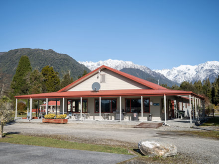 Franz Josef TOP 10 Holiday Park Non-powered Site Tent Site Kitchen Facilities Exterior