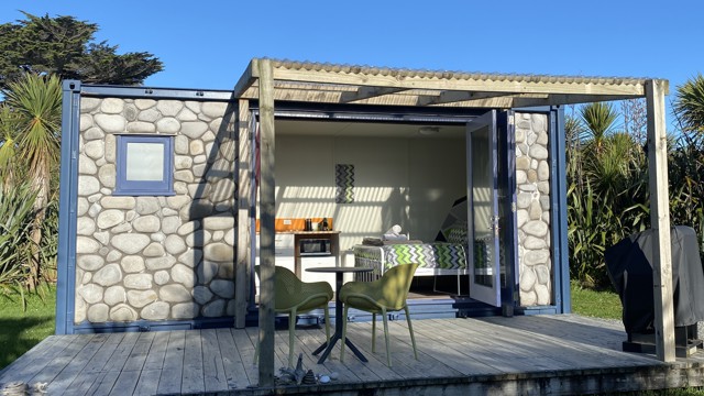 This Pebble Tui studio is the perfect retreat from the ordinary