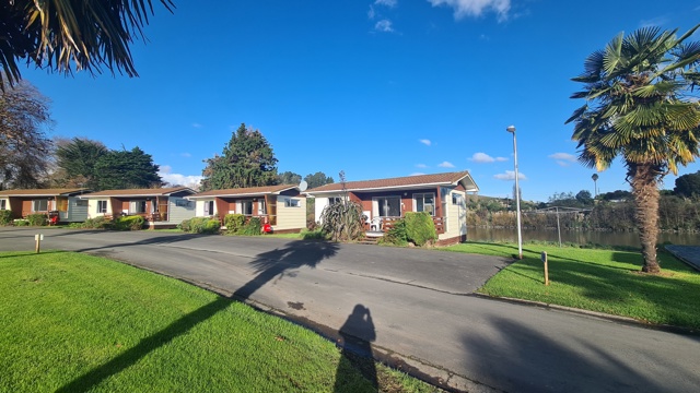 Whanganui River TOP 10 Self Contained Unit