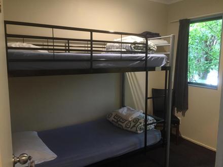 Lodge Bunk Room with ensuite at Ahipara TOP 10 Holiday Park