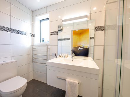 bathroom in apartment at Queenstown TOP 10